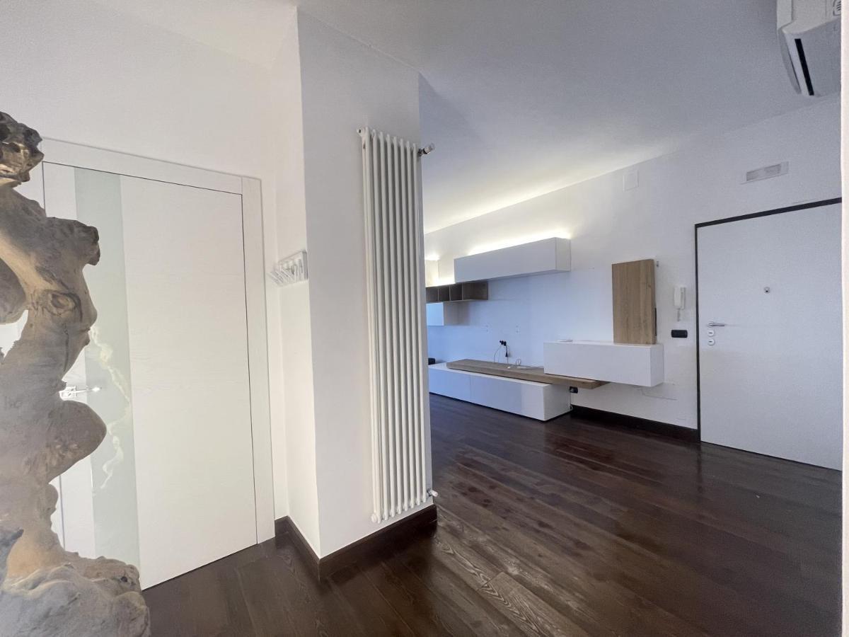 Cconforthotels Appartamento Skyline Bari Extérieur photo